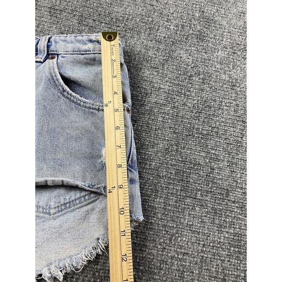 Zara Shorts Womens 8 Light Wash Blue Jean Cutoffs Distressed Faded 2” Cotton - Picture 6 of 8